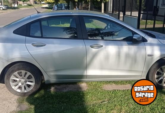 Autos - Chevrolet Onix 2020 Nafta 66000Km - En Venta