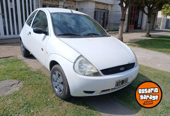 Autos - Ford Ka Tatoo 1.6 A/A 2005 Nafta 220000Km - En Venta