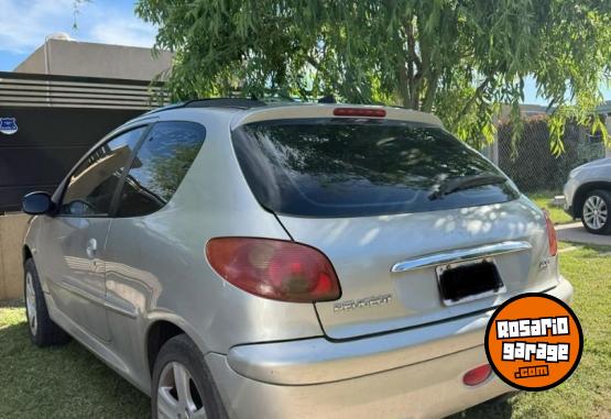 Autos - Peugeot 206 2007 Nafta 133000Km - En Venta