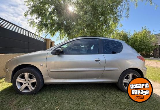 Autos - Peugeot 206 2007 Nafta 133000Km - En Venta