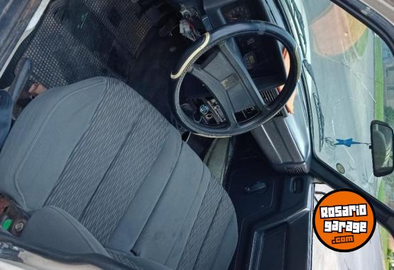 Camionetas - Peugeot 504 1993 Nafta 200000Km - En Venta