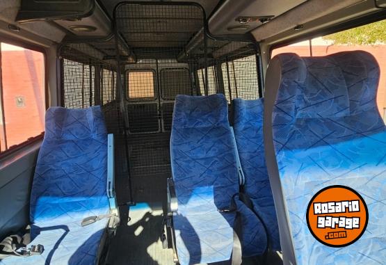 Utilitarios - Mercedes Benz Sprinter 413 CDI 2011 Diesel 520000Km - En Venta