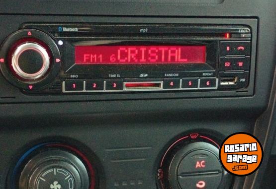 Autos - Volkswagen Suran 2010 Nafta 175000Km - En Venta