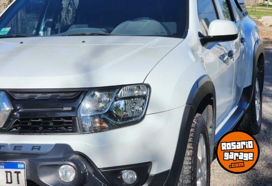 Camionetas - Renault Oroch Outsider 1.6 2018 GNC 103000Km - En Venta