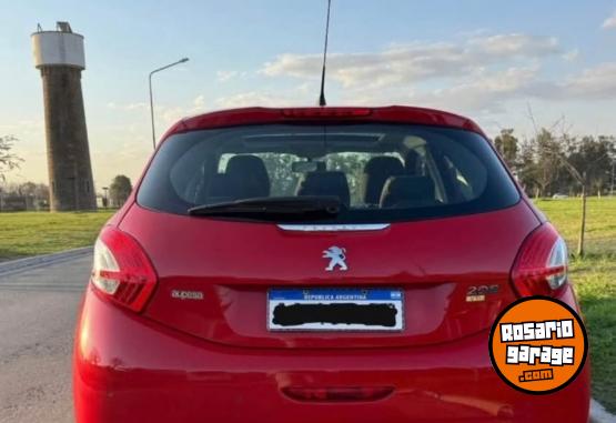 Autos - Peugeot 208 2016 Nafta 80000Km - En Venta