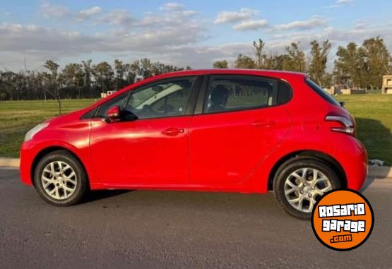 Autos - Peugeot 208 2016 Nafta 80000Km - En Venta