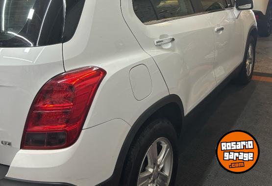 Autos - Chevrolet Tracker LTZ 2014 Nafta 150000Km - En Venta