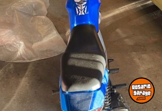 Motos - Honda Glh 150 full 2022 Nafta 2800Km - En Venta