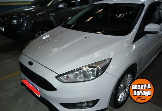 Autos - Ford FOCUS 2020 Nafta 93000Km - En Venta