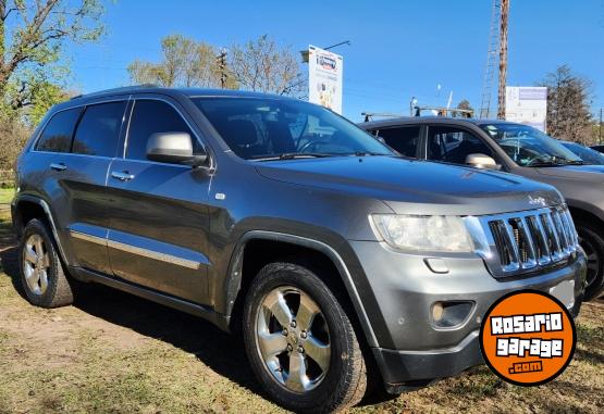 Camionetas - Jeep Gran cherokee limited 2012 Nafta 265000Km - En Venta