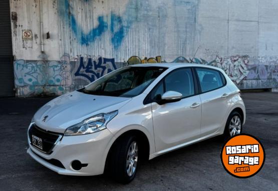 Autos - Peugeot 208 active 2015 Nafta 37000Km - En Venta