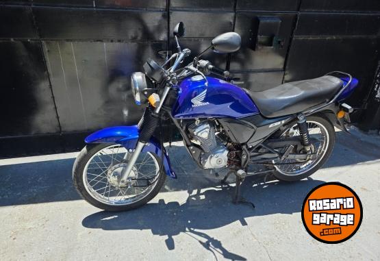 Motos - Honda CB1 2013 Nafta 39500Km - En Venta