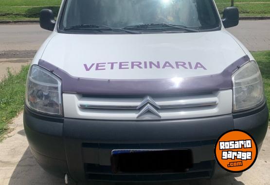 Utilitarios - Citroen Berlingo 2016 Diesel 220000Km - En Venta