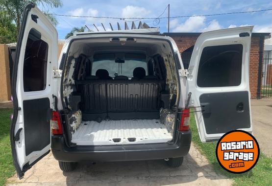 Utilitarios - Citroen Berlingo 2016 Diesel 220000Km - En Venta