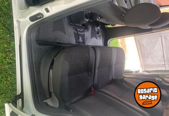 Utilitarios - Citroen Berlingo 2016 Diesel 220000Km - En Venta