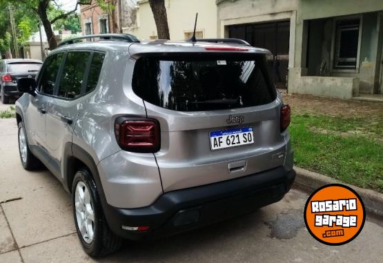 Camionetas - Jeep Renegade 2022 Nafta 39000Km - En Venta
