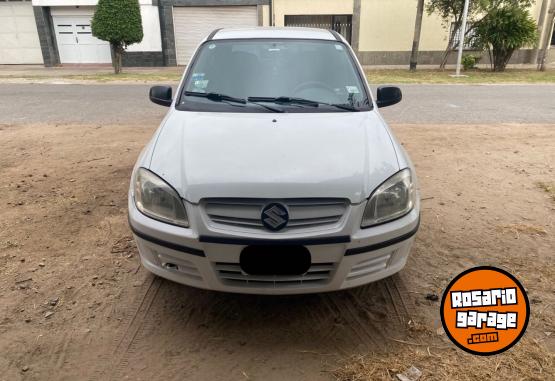 Autos - Suzuki Fun 1.4 2010 Nafta 240000Km - En Venta