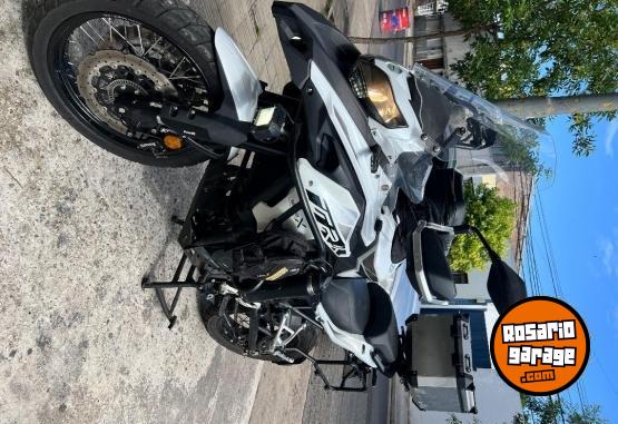 Motos - Benelli TRK 502 X 2023 Nafta 21700Km - En Venta