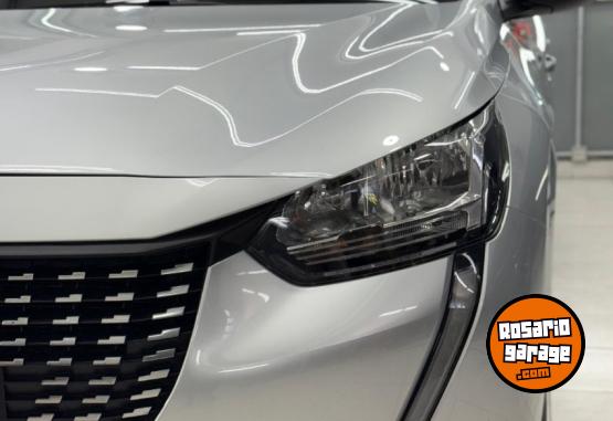 Autos - Peugeot 208 Tiptronic 2021 Nafta 45000Km - En Venta