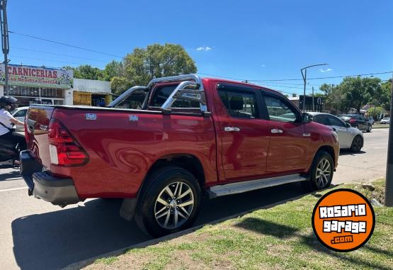 Camionetas - Toyota Hilux D/Cabina 2.4 DX 2018 Diesel 134000Km - En Venta
