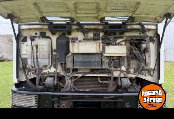 Camiones y Grúas - IVECO CAVALLINO 320 - En Venta