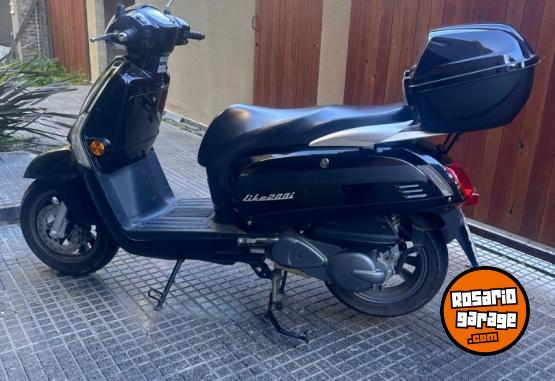 Motos - Kymco Like 200i 2023 Nafta 2030Km - En Venta