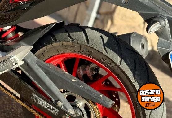 Motos - Honda New twister cb 250 2022 Nafta 16300Km - En Venta