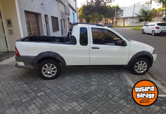 Camionetas - Fiat STRADA $5300 2011 Diesel 180000Km - En Venta