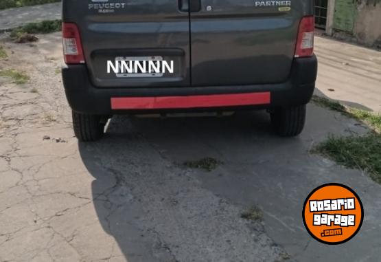 Utilitarios - Peugeot Partner Confort 1.4 2013 GNC 226000Km - En Venta