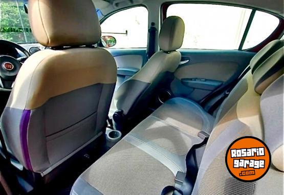 Autos - Fiat Palio Essence 2013 GNC 110000Km - En Venta