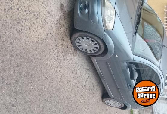 Autos - Citroen 2010 2010 Nafta 200000Km - En Venta