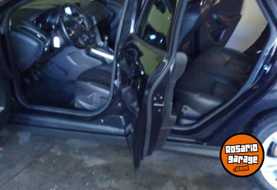 Autos - Ford FOCUS 2015 Nafta 67000Km - En Venta