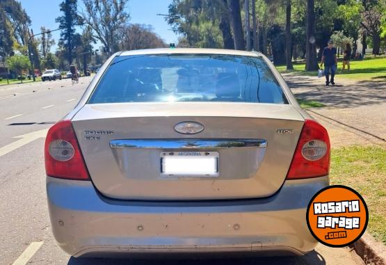 Autos - Ford Focus Ghia TDCI 1.8 2009 Diesel 180000Km - En Venta