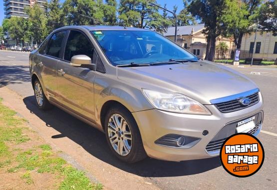 Autos - Ford Focus Ghia TDCI 1.8 2009 Diesel 180000Km - En Venta