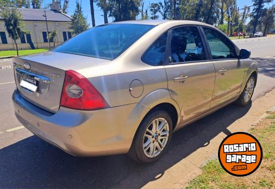 Autos - Ford Focus Ghia TDCI 1.8 2009 Diesel 180000Km - En Venta