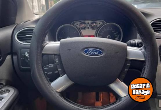 Autos - Ford Focus Ghia TDCI 1.8 2009 Diesel 180000Km - En Venta