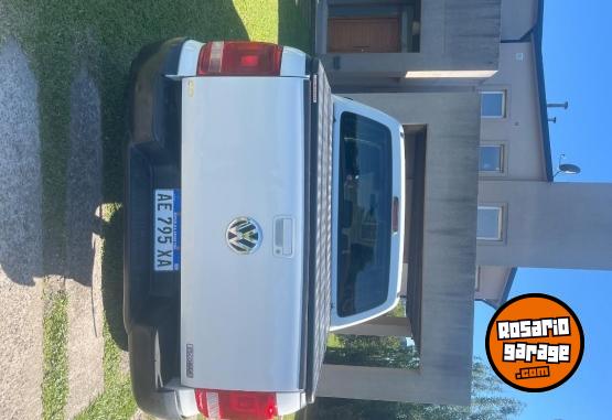 Camionetas - Volkswagen Amarok / confortline 4x2 2021 Diesel 140000Km - En Venta