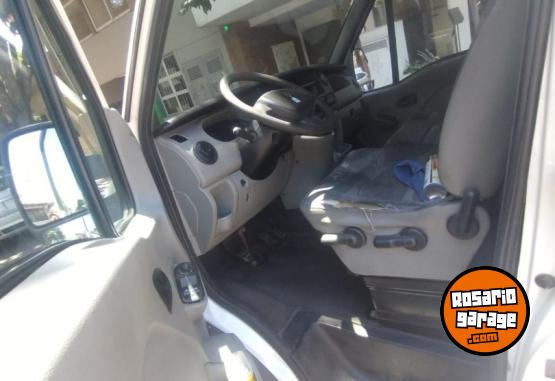 Utilitarios - Renault 2013 2013 Diesel 386700Km - En Venta