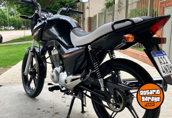 Motos - Honda Cg titan 2020 Nafta 6000Km - En Venta