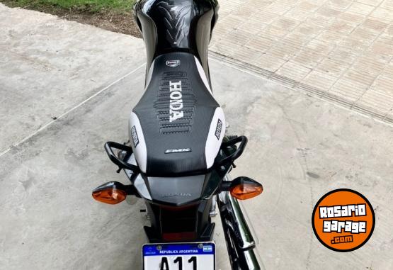 Motos - Honda Cg titan 2020 Nafta 6000Km - En Venta