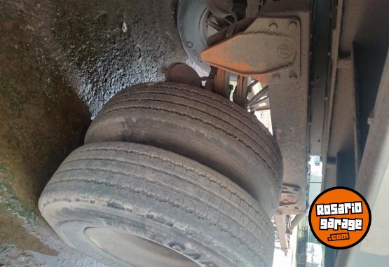 Camiones y Grúas - Vendo Acoplado Helvetica 1990 - En Venta