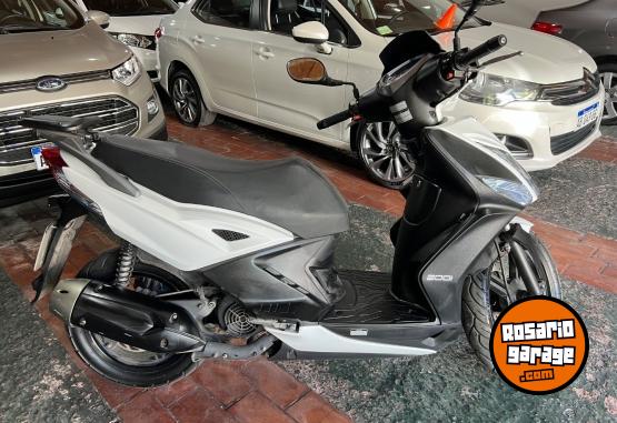 Motos - Kymco Agility 2023 Nafta 10000Km - En Venta