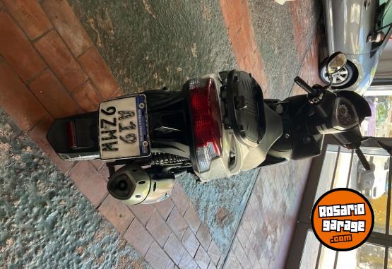 Motos - Kymco Agility 2023 Nafta 10000Km - En Venta