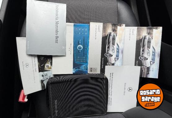 Autos - Mercedes Benz Clase C 280 2009 Nafta 130000Km - En Venta