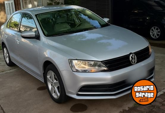Autos - Volkswagen Vento 2015 GNC 210000Km - En Venta