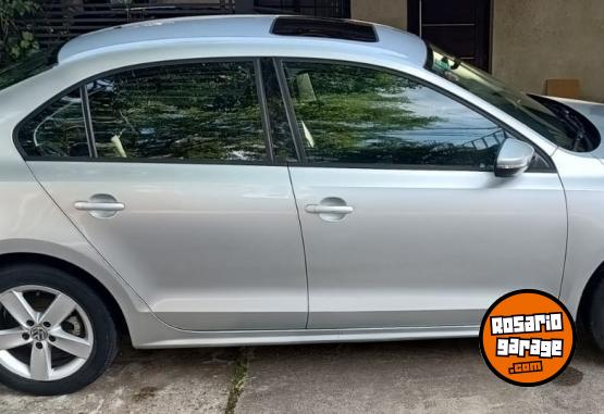 Autos - Volkswagen Vento 2015 GNC 210000Km - En Venta