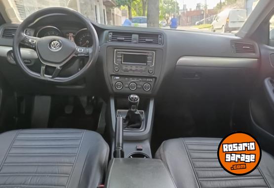 Autos - Volkswagen Vento 2015 GNC 210000Km - En Venta