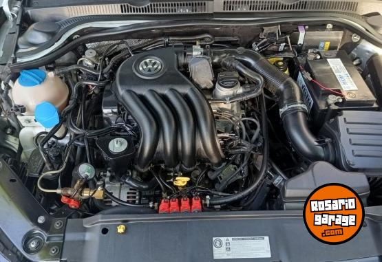 Autos - Volkswagen Vento 2015 GNC 210000Km - En Venta