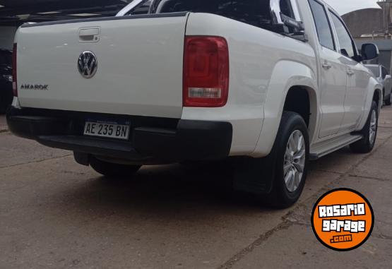 Camionetas - Volkswagen Amarok Comfortline 2.0 TD 2020 Diesel 150000Km - En Venta
