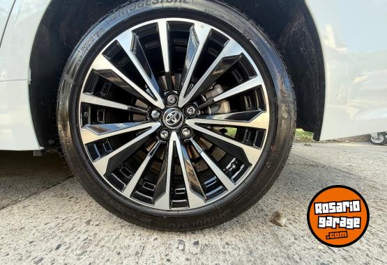 Autos - Toyota Corolla 2025 Electrico / Hibrido 6900Km - En Venta